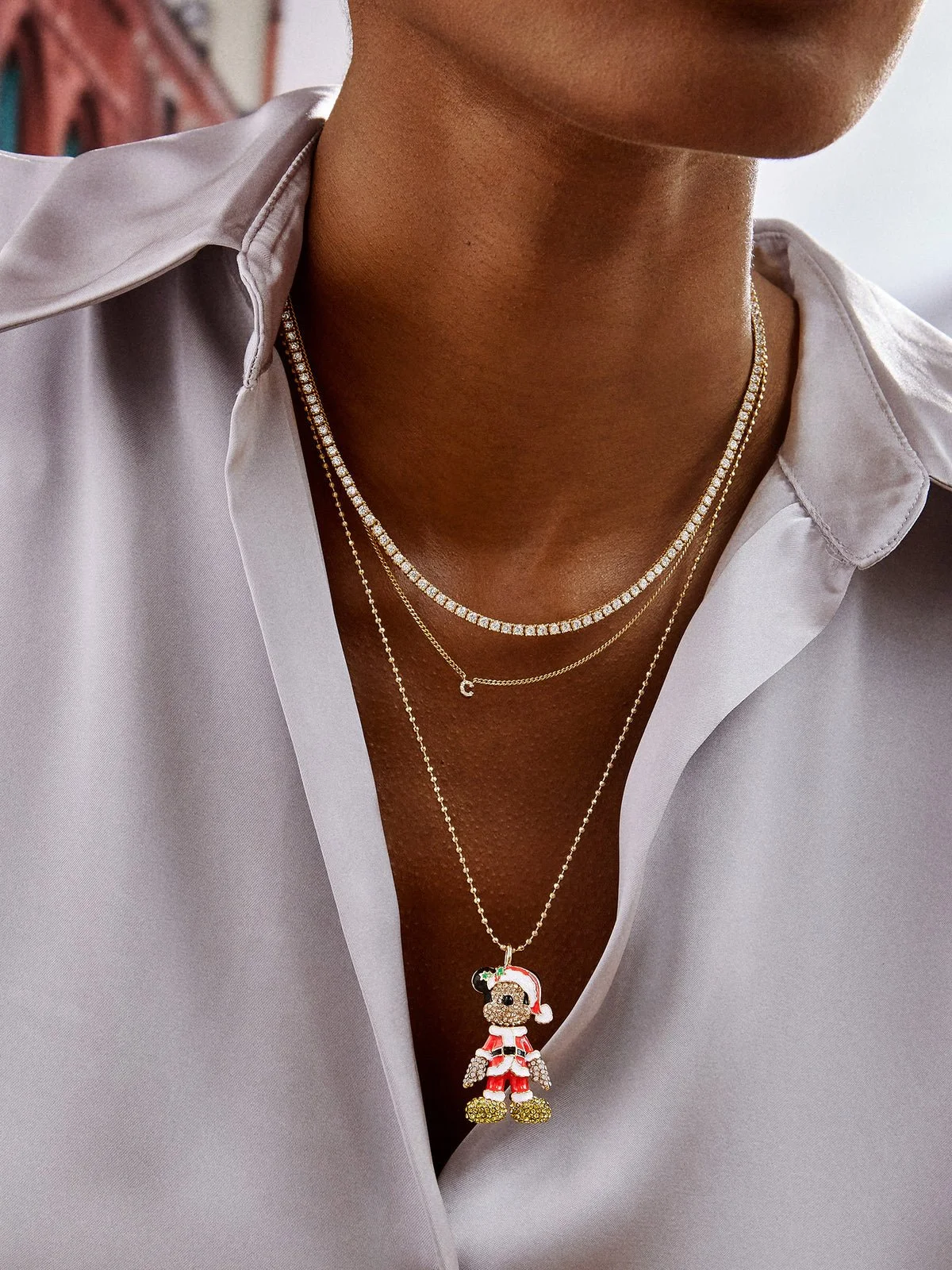BaubleBar x Disney Holiday Collection — EXTRA MAGIC MINUTES